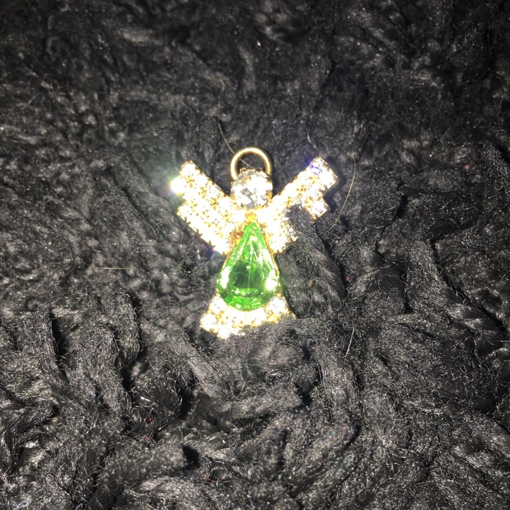 Diamond necklace and earrings for 20